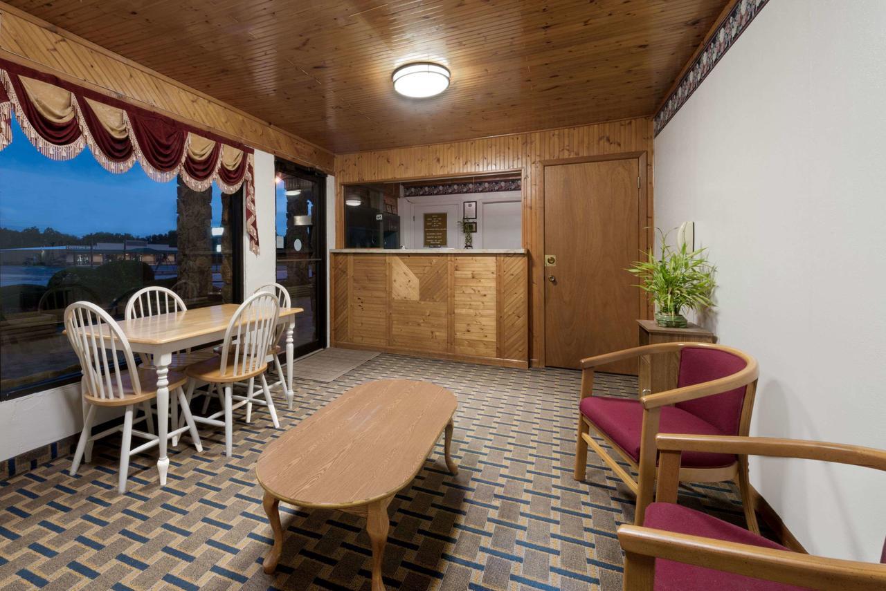 Post Oak Inn Brownwood Exterior photo